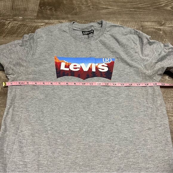 Levi’s Grey Short Sleeve Shirt Size Medium - Picture 6 of 7